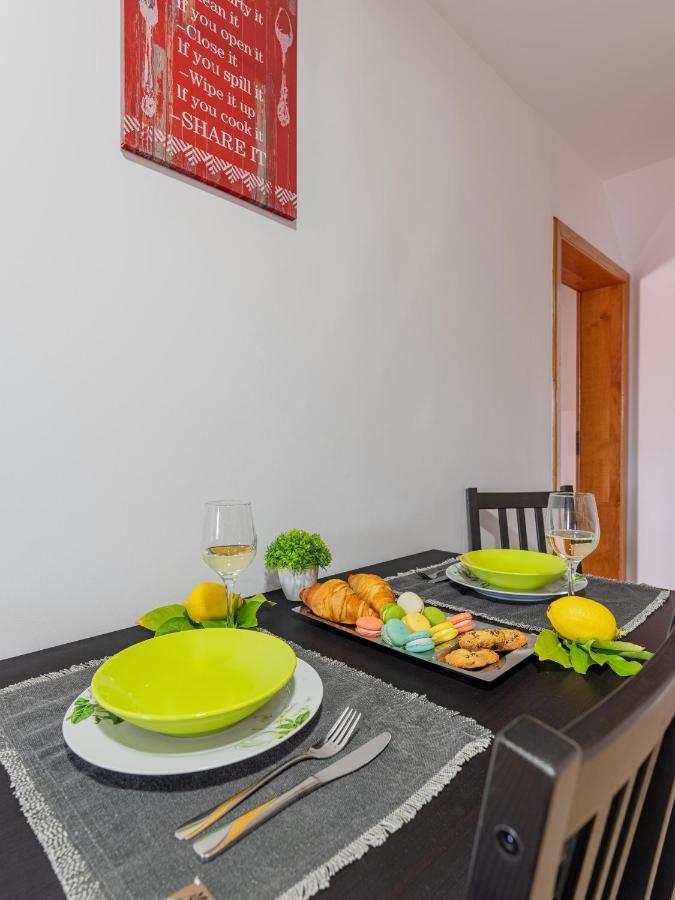 Rose Apartment Sighişoara Esterno foto